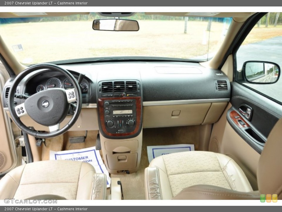 Cashmere Interior Dashboard for the 2007 Chevrolet Uplander LT #73574414