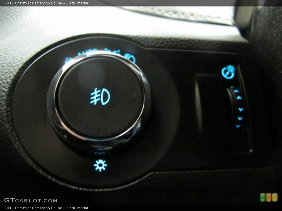 Black Interior Controls for the 2012 Chevrolet Camaro SS Coupe #73576049