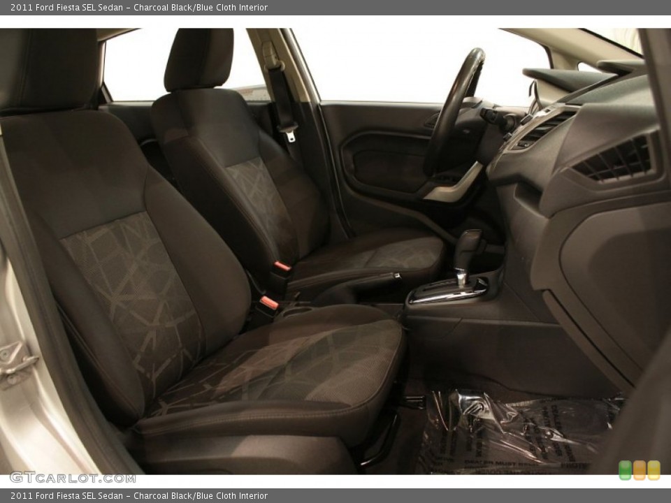 Charcoal Black/Blue Cloth Interior Photo for the 2011 Ford Fiesta SEL Sedan #73582871
