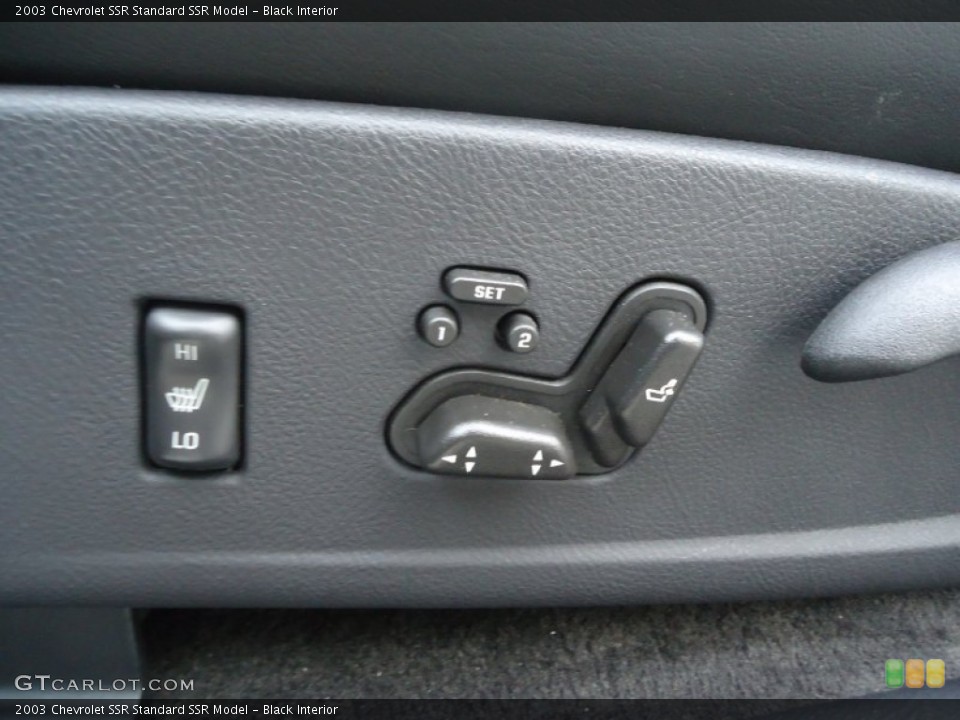 Black Interior Controls for the 2003 Chevrolet SSR  #73584825