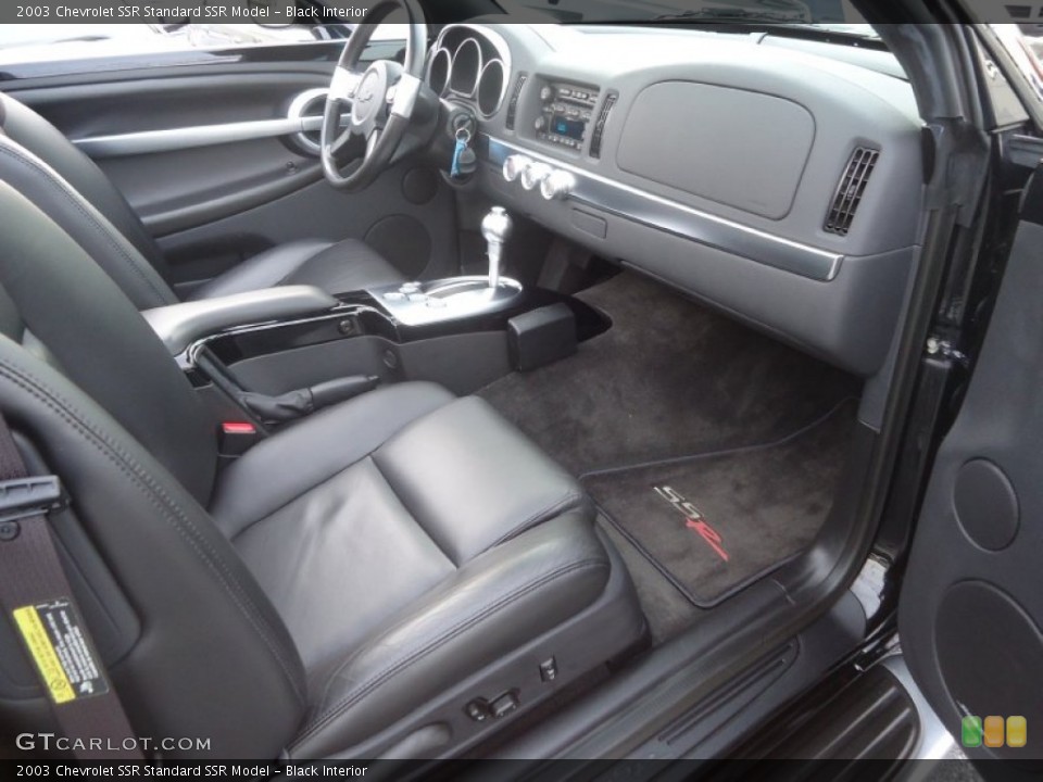 Black Interior Photo for the 2003 Chevrolet SSR  #73584945