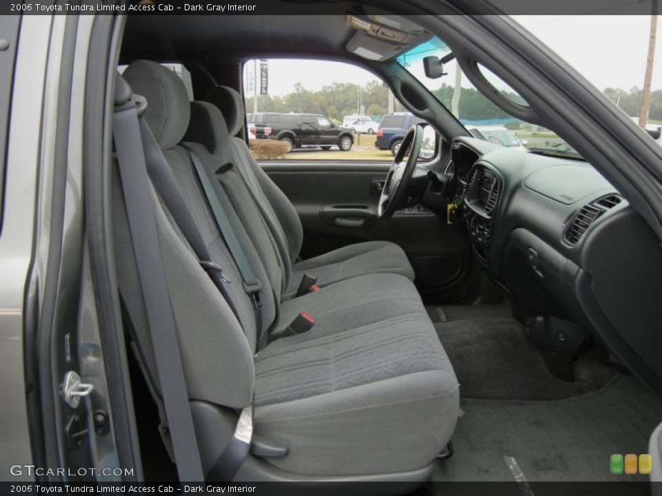 Dark Gray Interior Photo for the 2006 Toyota Tundra Limited Access Cab #73587299
