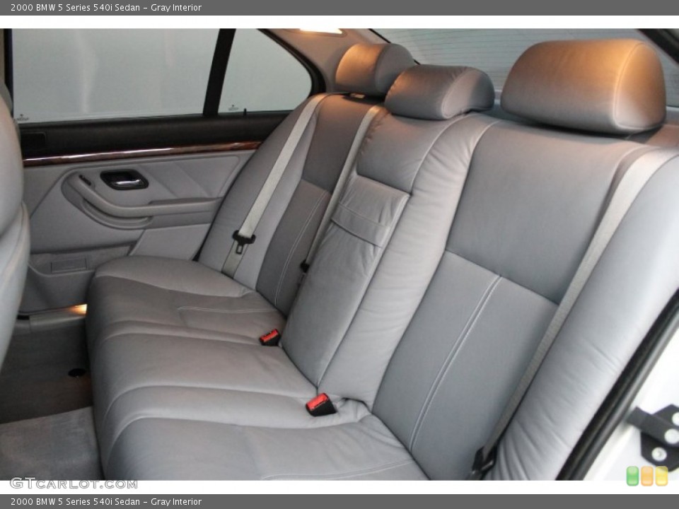 Gray Interior Rear Seat for the 2000 BMW 5 Series 540i Sedan #73591808