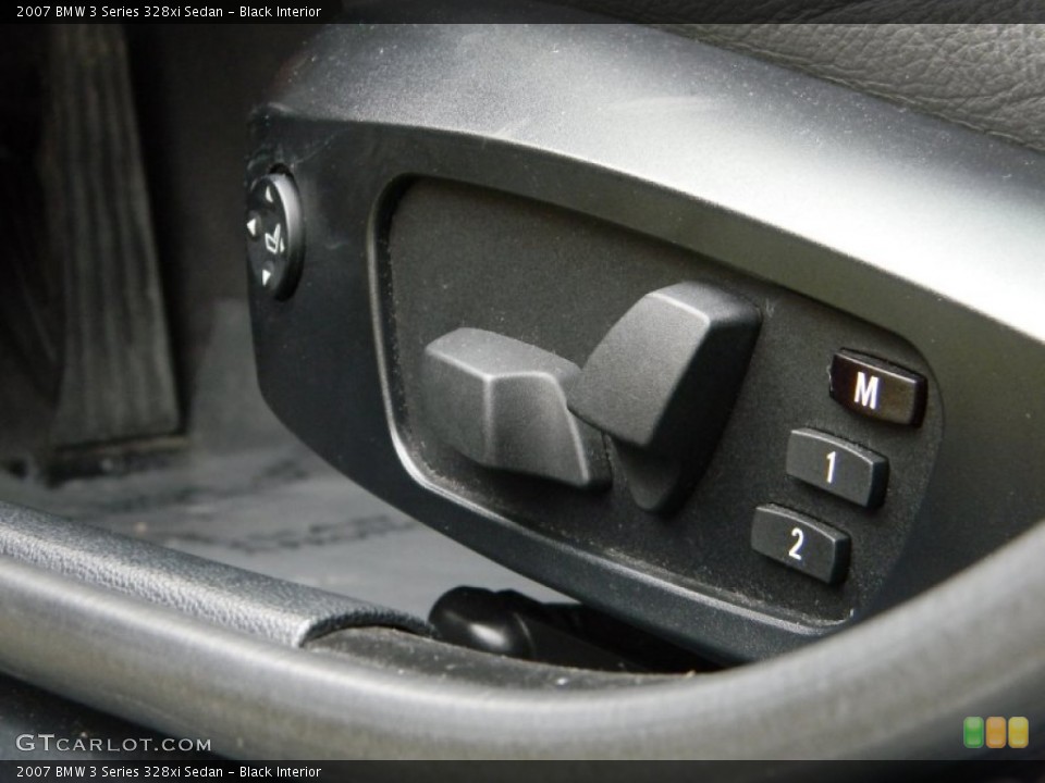 Black Interior Controls for the 2007 BMW 3 Series 328xi Sedan #73593296