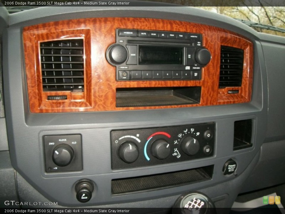 Medium Slate Gray Interior Controls for the 2006 Dodge Ram 3500 SLT Mega Cab 4x4 #73595780