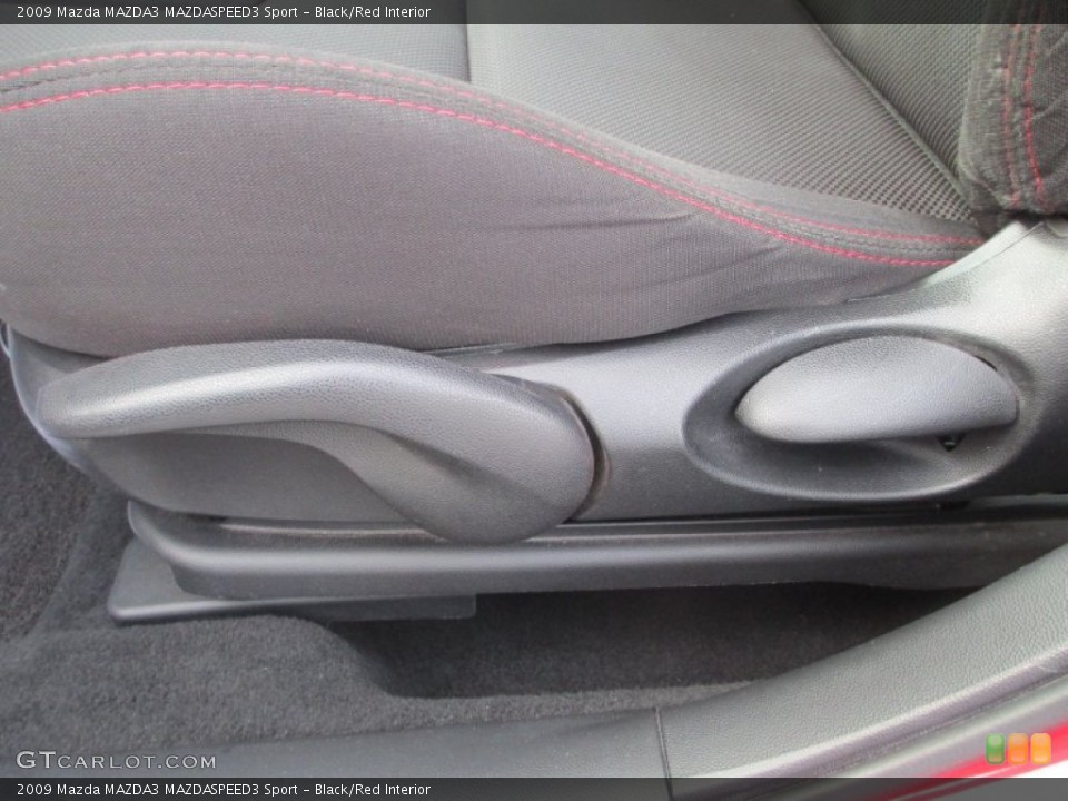 Black/Red 2009 Mazda MAZDA3 Interiors