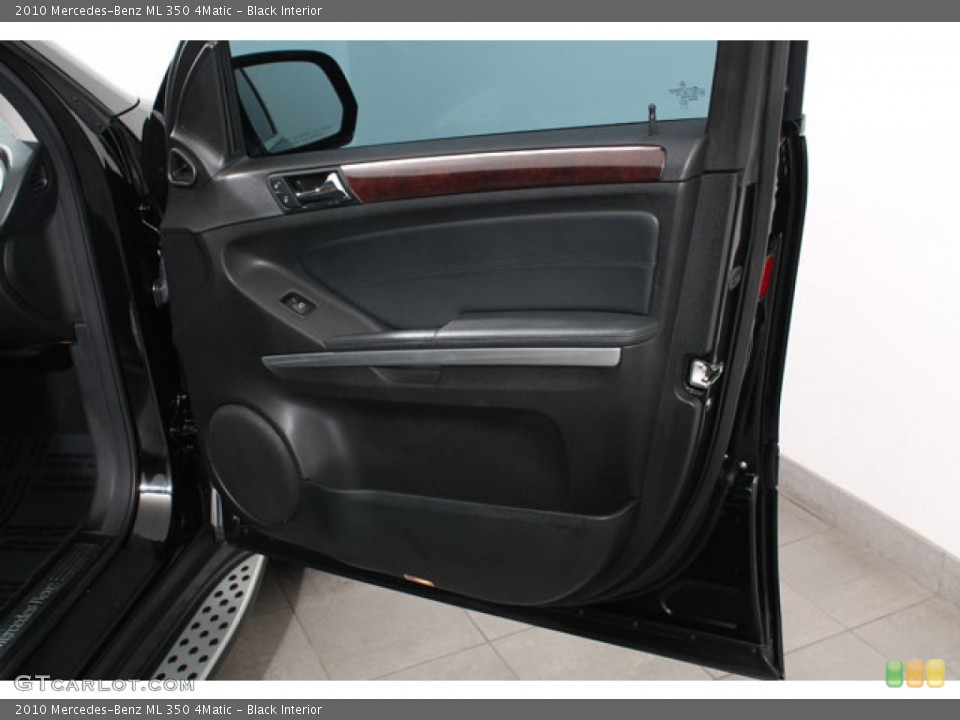 Black Interior Door Panel for the 2010 Mercedes-Benz ML 350 4Matic #73610627