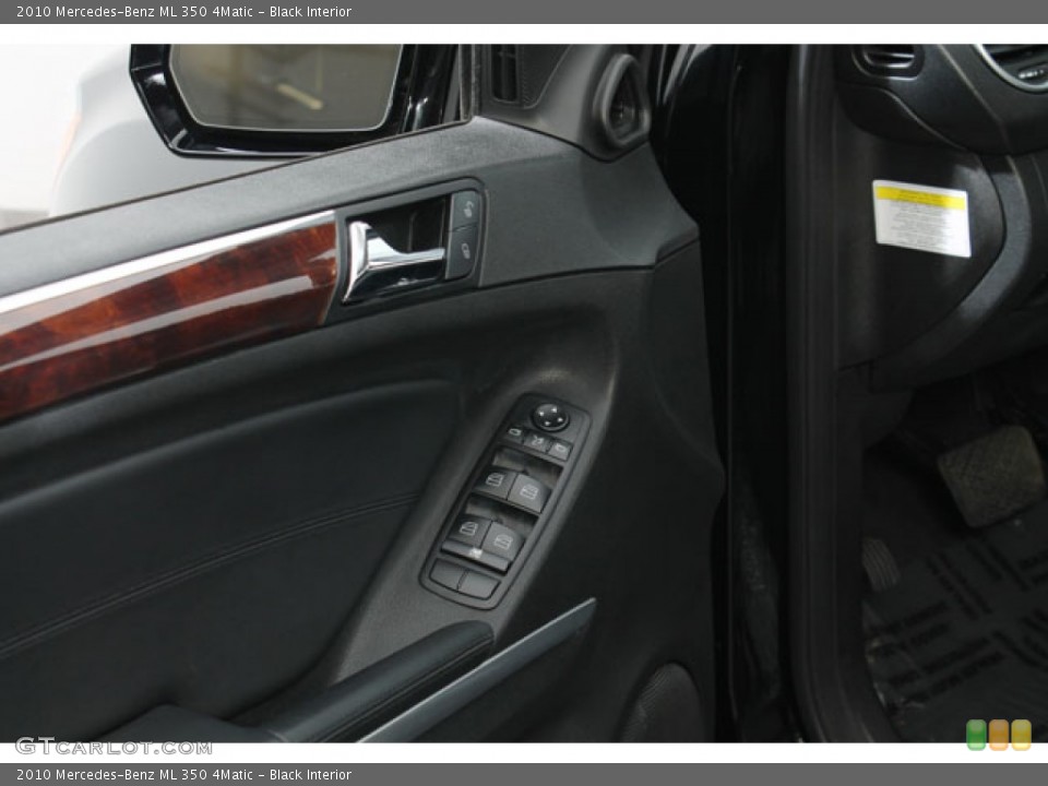 Black Interior Controls for the 2010 Mercedes-Benz ML 350 4Matic #73610681