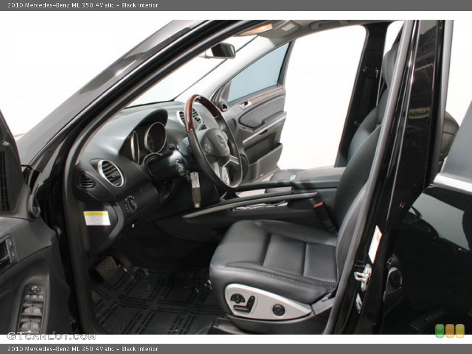 Black Interior Photo for the 2010 Mercedes-Benz ML 350 4Matic #73610699