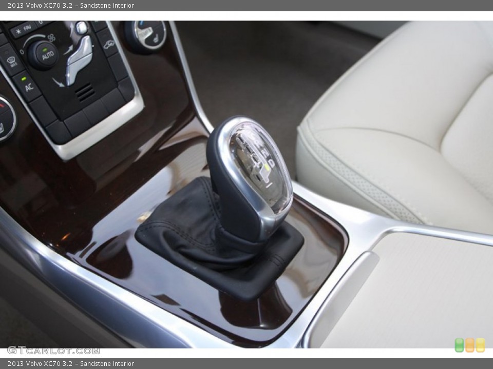 Sandstone Interior Transmission for the 2013 Volvo XC70 3.2 #73610701