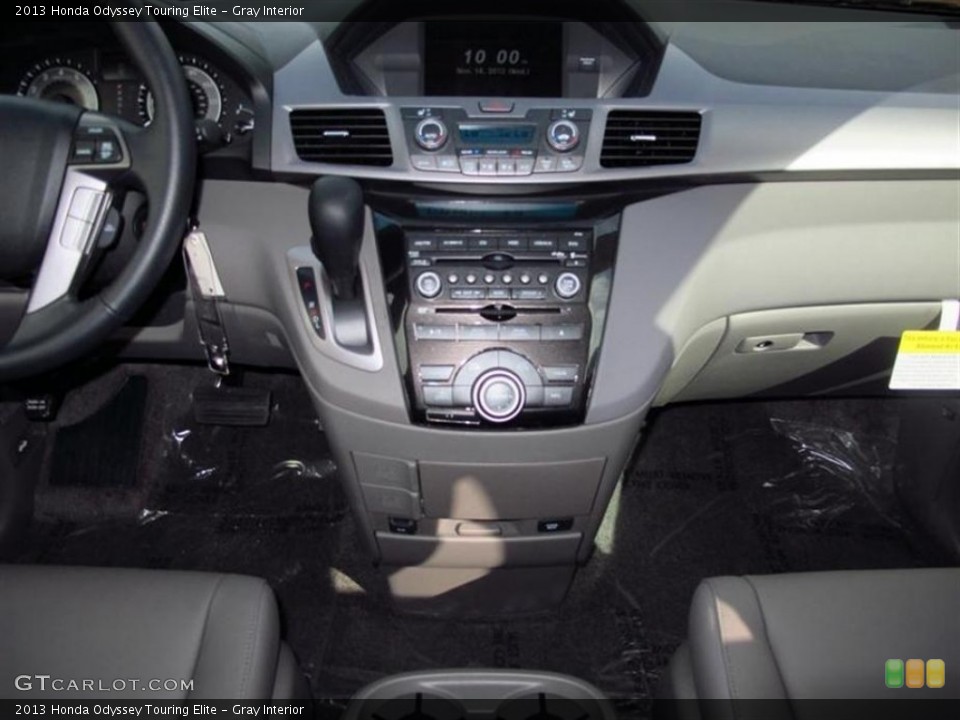 Gray Interior Controls for the 2013 Honda Odyssey Touring Elite #73610727