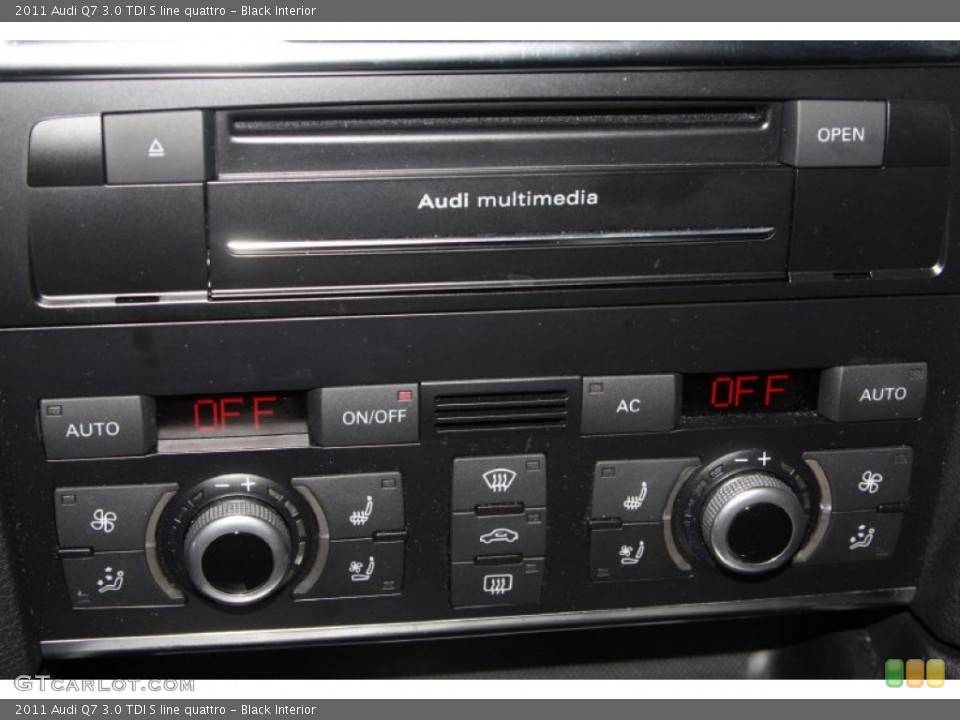 Black Interior Controls for the 2011 Audi Q7 3.0 TDI S line quattro #73617728