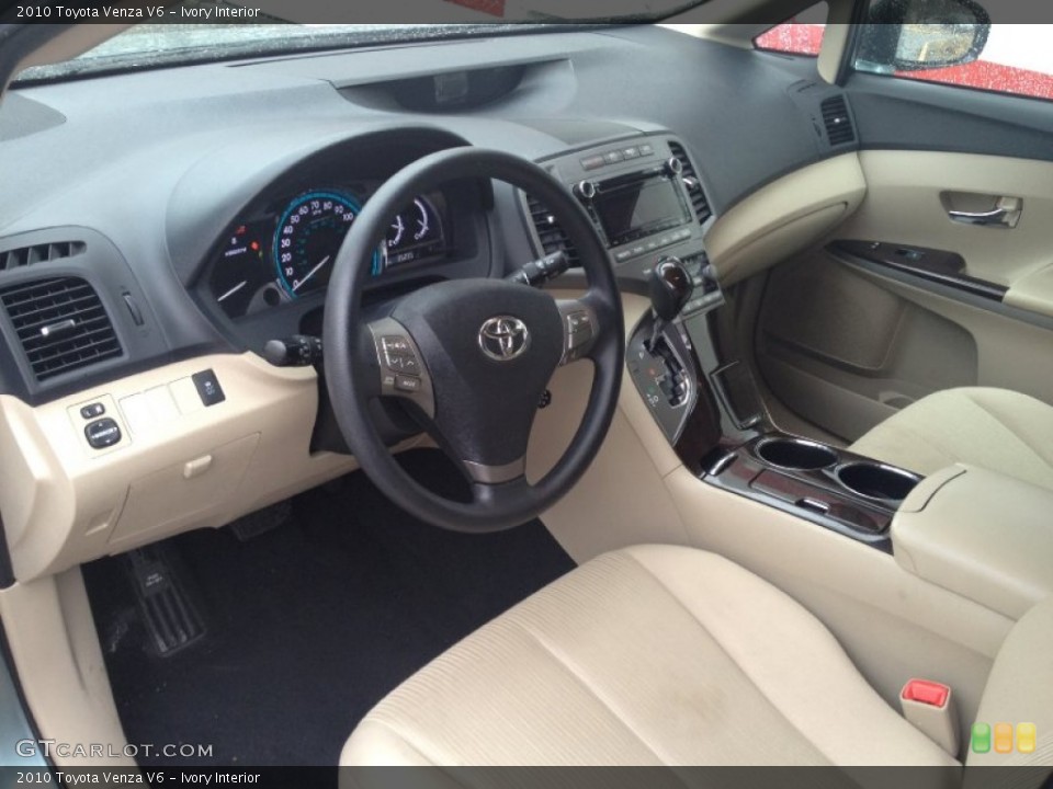 Ivory Interior Prime Interior for the 2010 Toyota Venza V6 #73620458