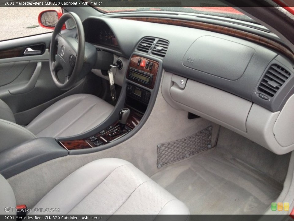 Ash Interior Dashboard for the 2001 Mercedes-Benz CLK 320 Cabriolet #73624115