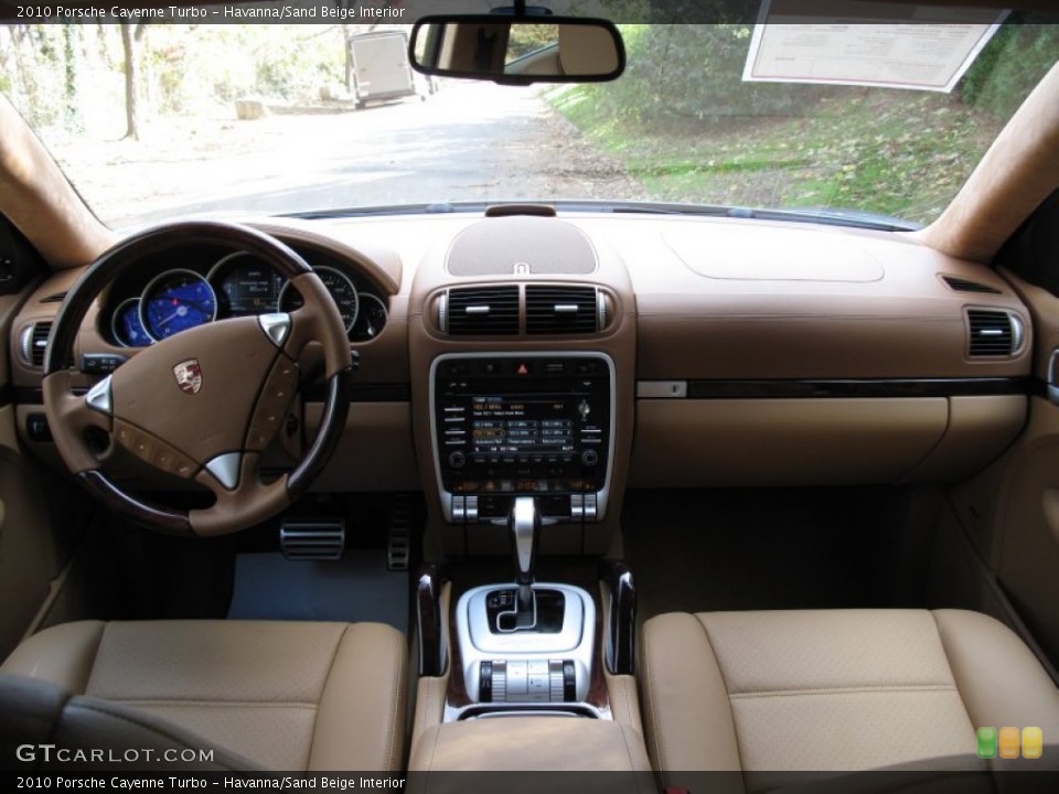 Havanna/Sand Beige Interior Dashboard for the 2010 Porsche Cayenne Turbo #73626587