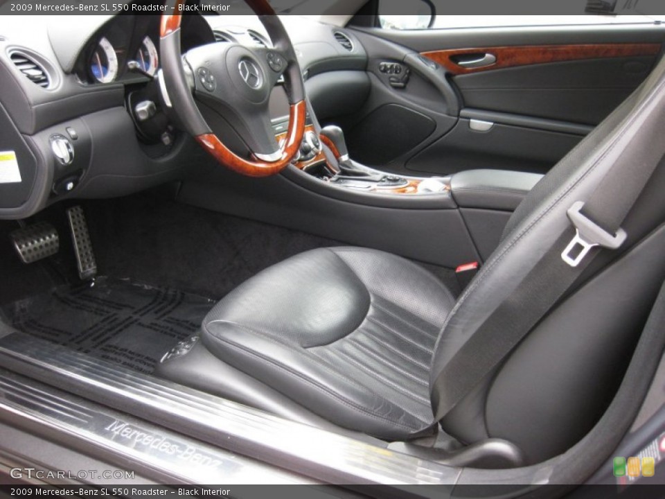 Black Interior Photo for the 2009 Mercedes-Benz SL 550 Roadster #73627130
