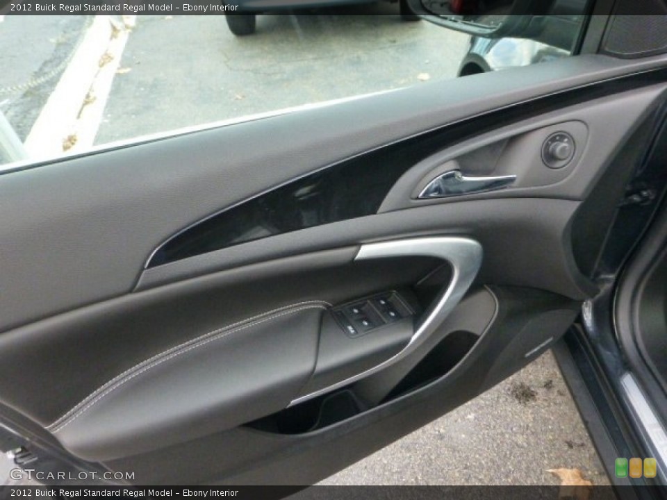 Ebony Interior Door Panel for the 2012 Buick Regal  #73629698