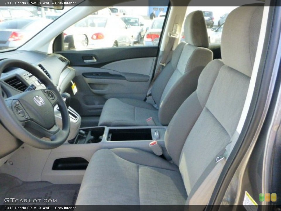 Gray Interior Photo for the 2013 Honda CR-V LX AWD #73634070