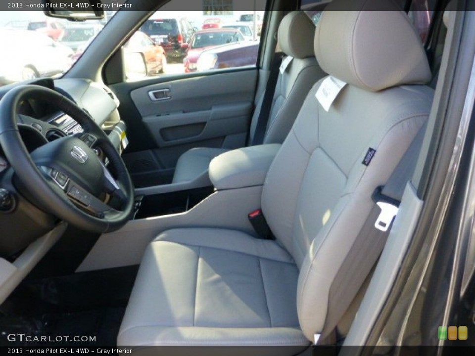 Gray Interior Photo for the 2013 Honda Pilot EX-L 4WD #73634316