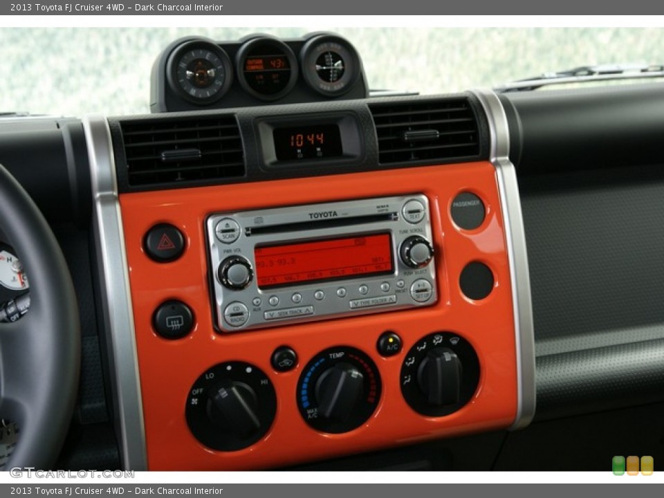 Dark Charcoal Interior Controls for the 2013 Toyota FJ Cruiser 4WD #73638885