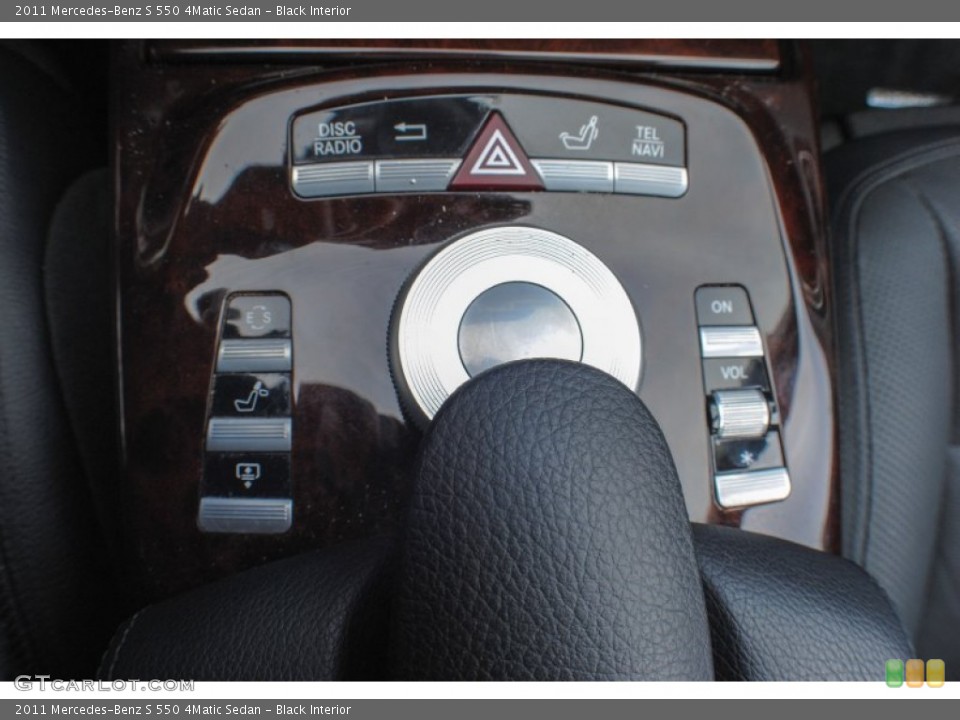 Black Interior Controls for the 2011 Mercedes-Benz S 550 4Matic Sedan #73650460