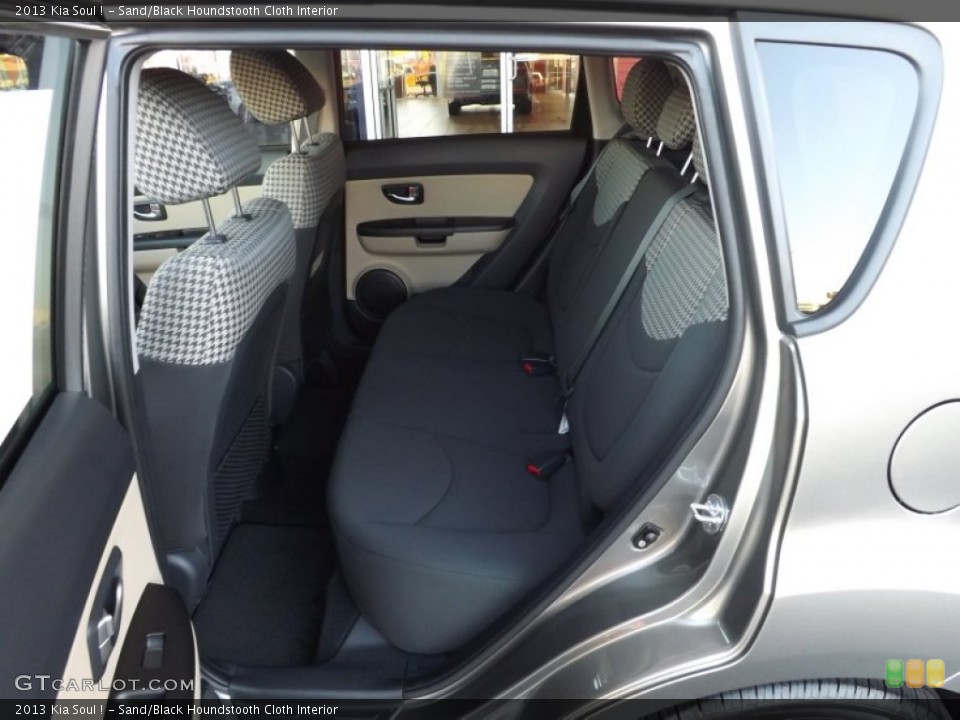 Sand/Black Houndstooth Cloth Interior Rear Seat for the 2013 Kia Soul ! #73668633