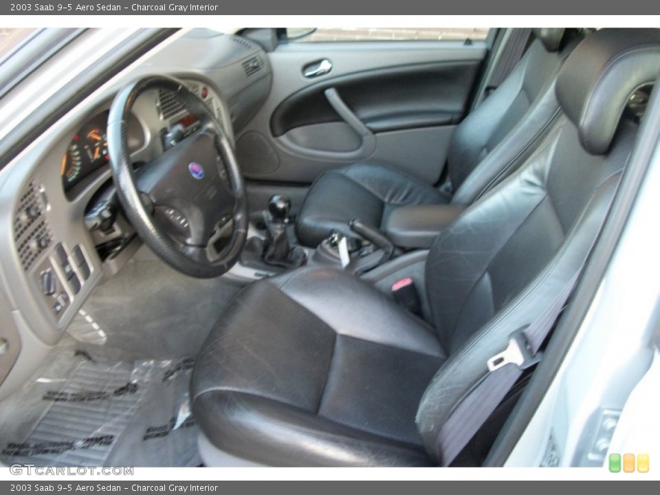 Charcoal Gray Interior Photo for the 2003 Saab 9-5 Aero Sedan #73690855