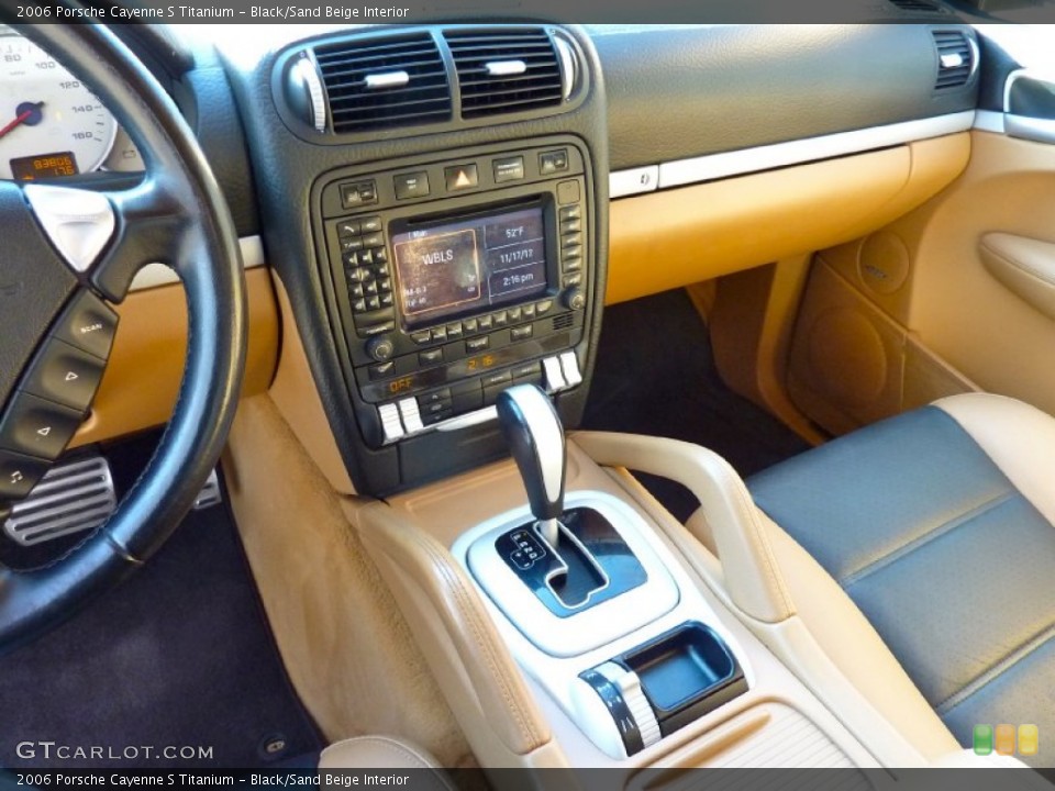 Black/Sand Beige Interior Photo for the 2006 Porsche Cayenne S Titanium #73693644
