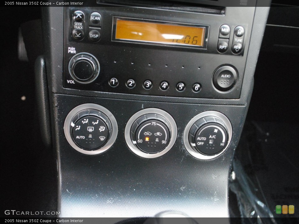 Carbon Interior Controls for the 2005 Nissan 350Z Coupe #73698378