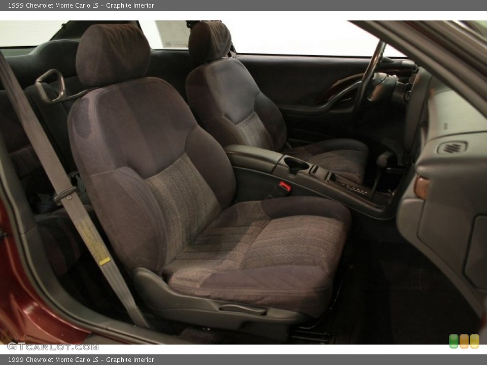 Graphite Interior Photo for the 1999 Chevrolet Monte Carlo LS #73716887