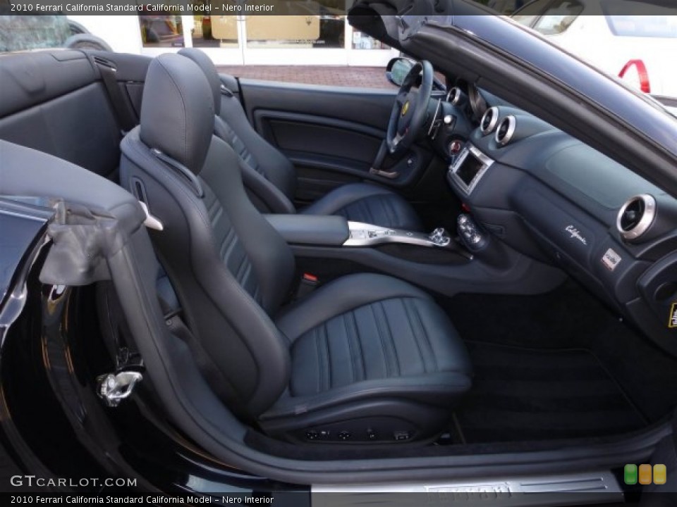 Nero Interior Photo for the 2010 Ferrari California  #73717610