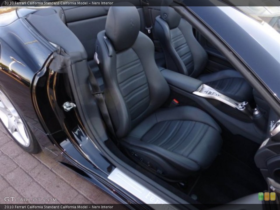 Nero Interior Front Seat for the 2010 Ferrari California  #73717631