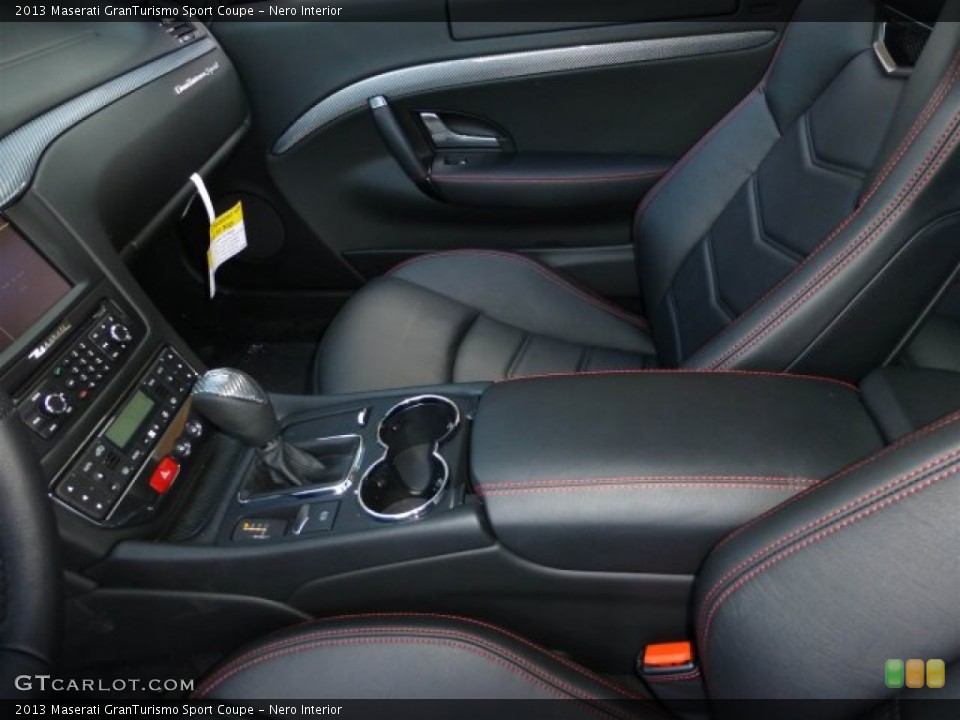 Nero Interior Photo for the 2013 Maserati GranTurismo Sport Coupe #73718843