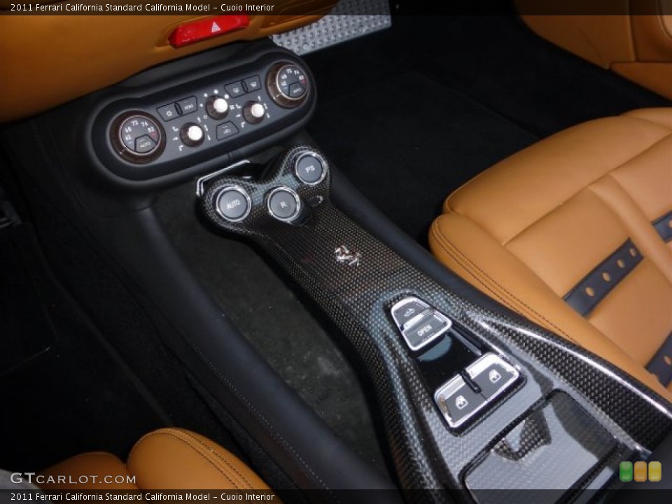 Cuoio Interior Transmission for the 2011 Ferrari California  #73719593