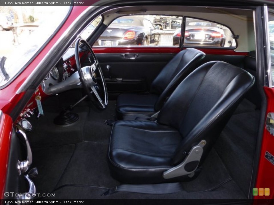 Black Interior Front Seat for the 1959 Alfa Romeo Giulietta Sprint #73720025