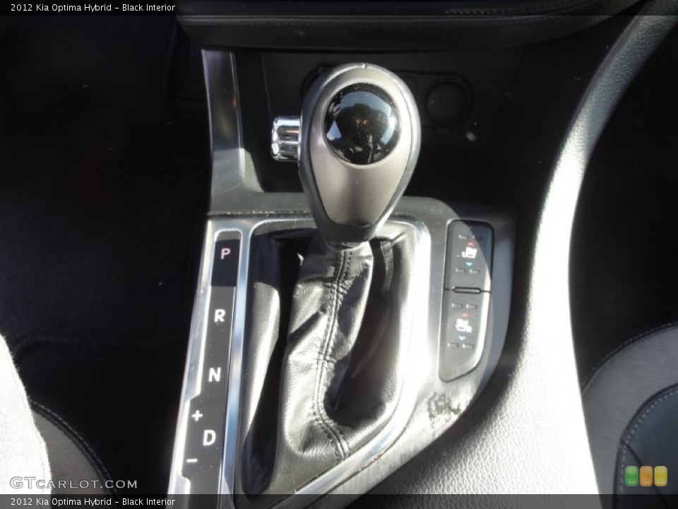 Black Interior Transmission for the 2012 Kia Optima Hybrid #73727624