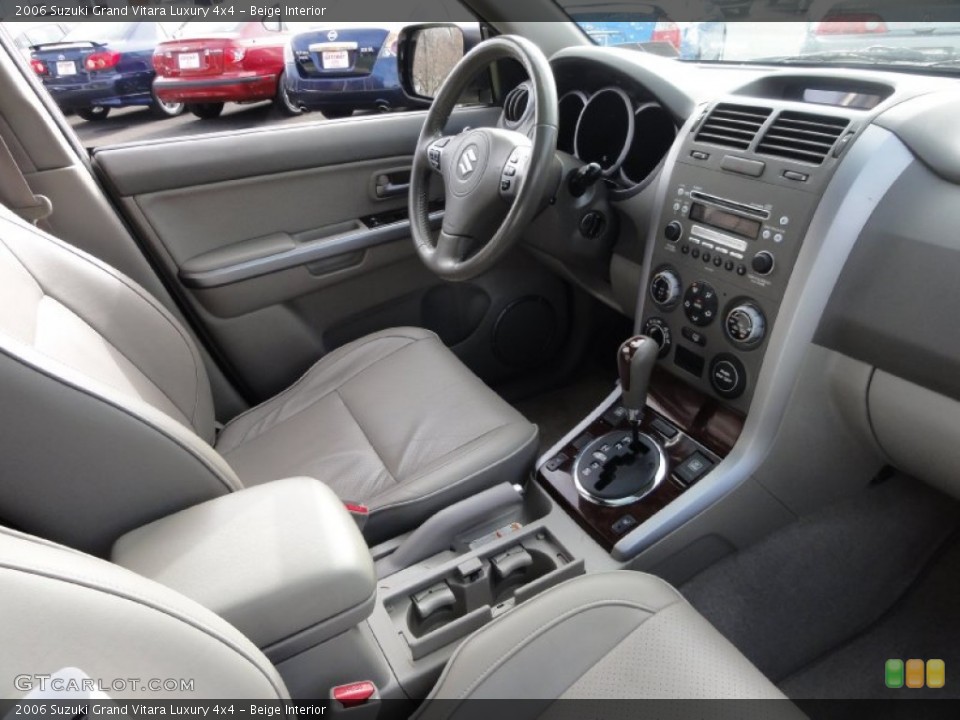 Beige Interior Photo for the 2006 Suzuki Grand Vitara Luxury 4x4 #73728392