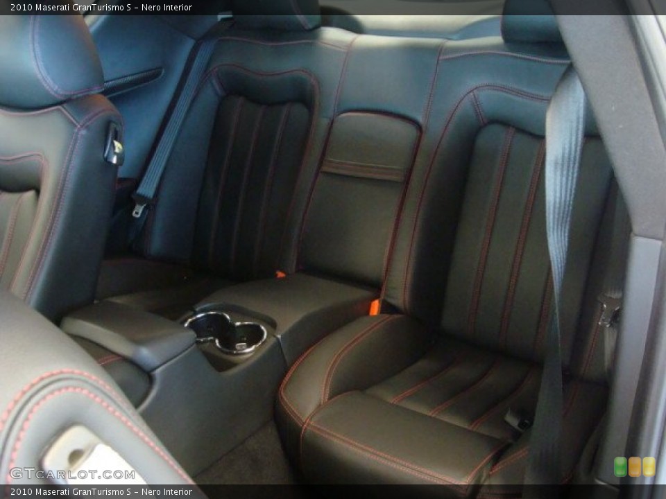 Nero Interior Rear Seat for the 2010 Maserati GranTurismo S #73732625