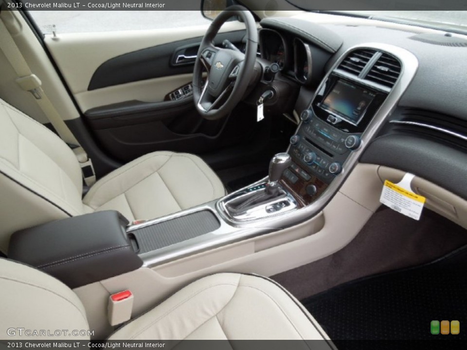 Cocoa/Light Neutral Interior Photo for the 2013 Chevrolet Malibu LT #73745501