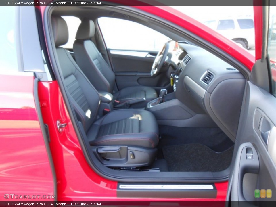 Titan Black Interior Photo for the 2013 Volkswagen Jetta GLI Autobahn #73763105