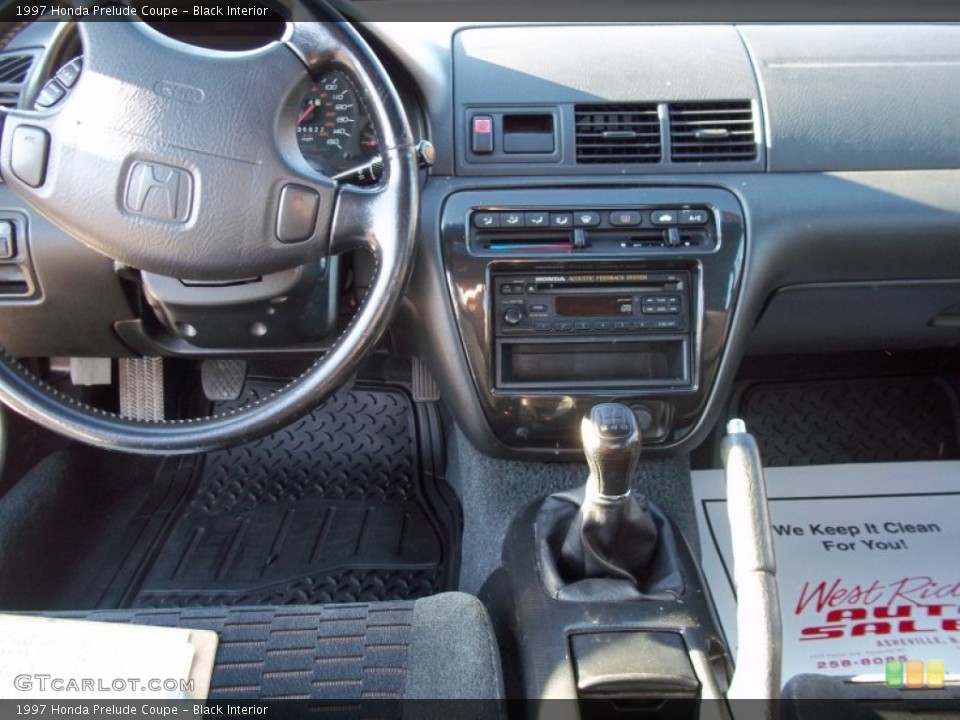 Black Interior Dashboard for the 1997 Honda Prelude Coupe #73771286