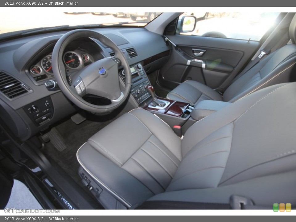 Off Black Interior Photo for the 2013 Volvo XC90 3.2 #73774634