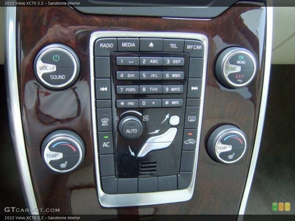 Sandstone Interior Controls for the 2013 Volvo XC70 3.2 #73775975