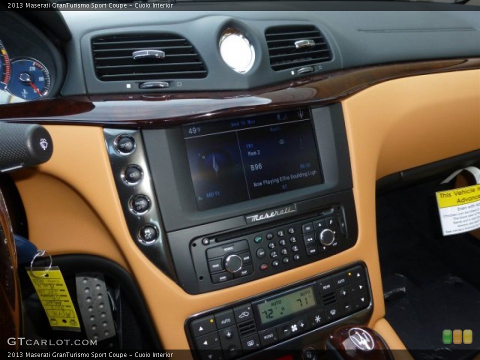 Cuoio Interior Controls for the 2013 Maserati GranTurismo Sport Coupe #73775987