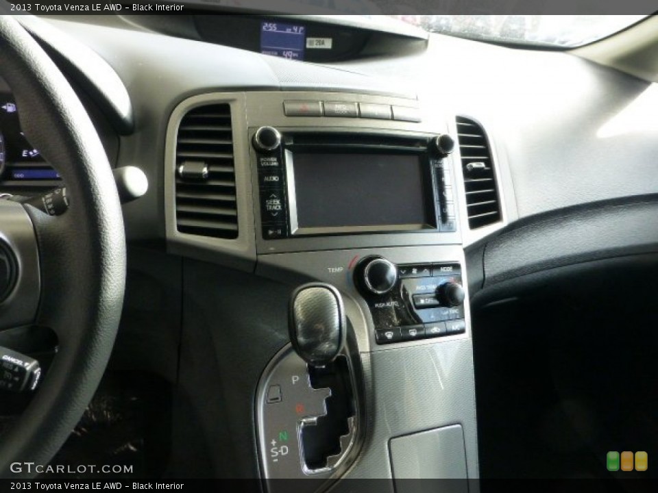 Black Interior Controls for the 2013 Toyota Venza LE AWD #73784714