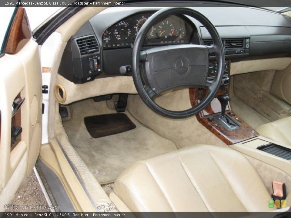 Parchment 1991 Mercedes-Benz SL Class Interiors