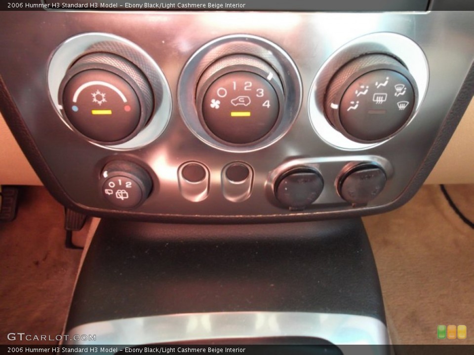 Ebony Black/Light Cashmere Beige Interior Controls for the 2006 Hummer H3  #73798772