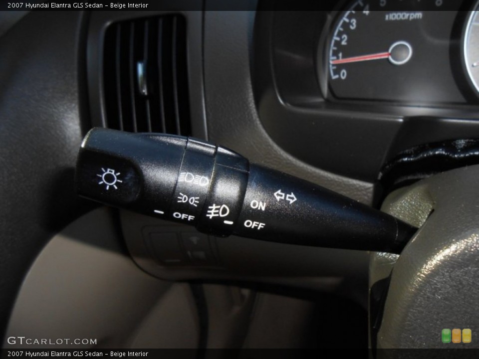 Beige Interior Controls for the 2007 Hyundai Elantra GLS Sedan #73803476