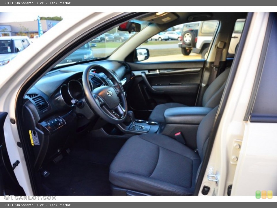 Black Interior Photo for the 2011 Kia Sorento LX V6 #73818888
