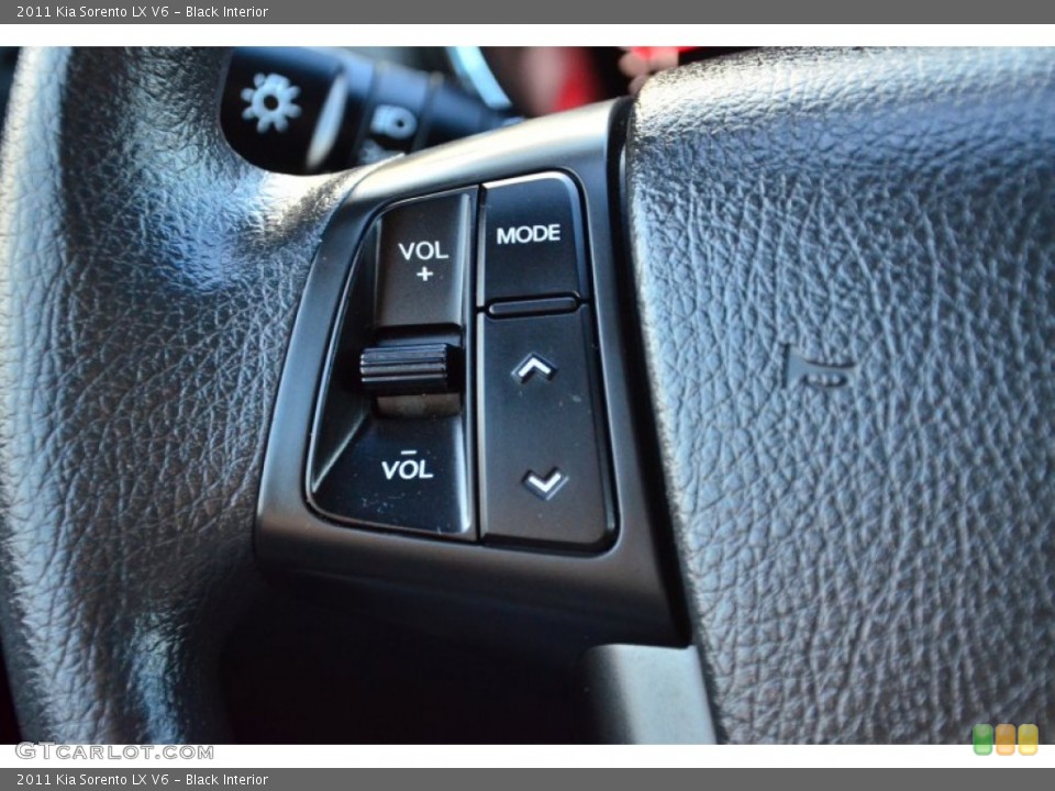 Black Interior Controls for the 2011 Kia Sorento LX V6 #73818983
